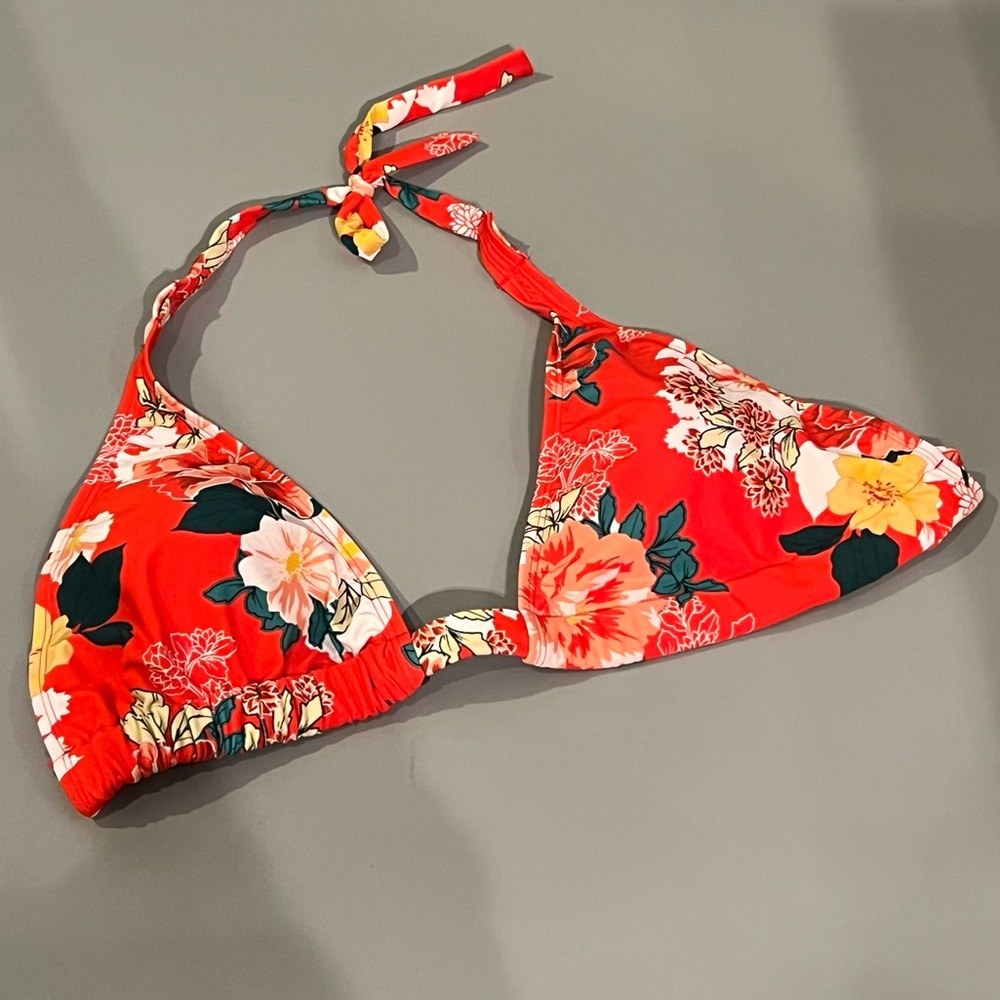 Torrid Bikini Top 1 **NWT**